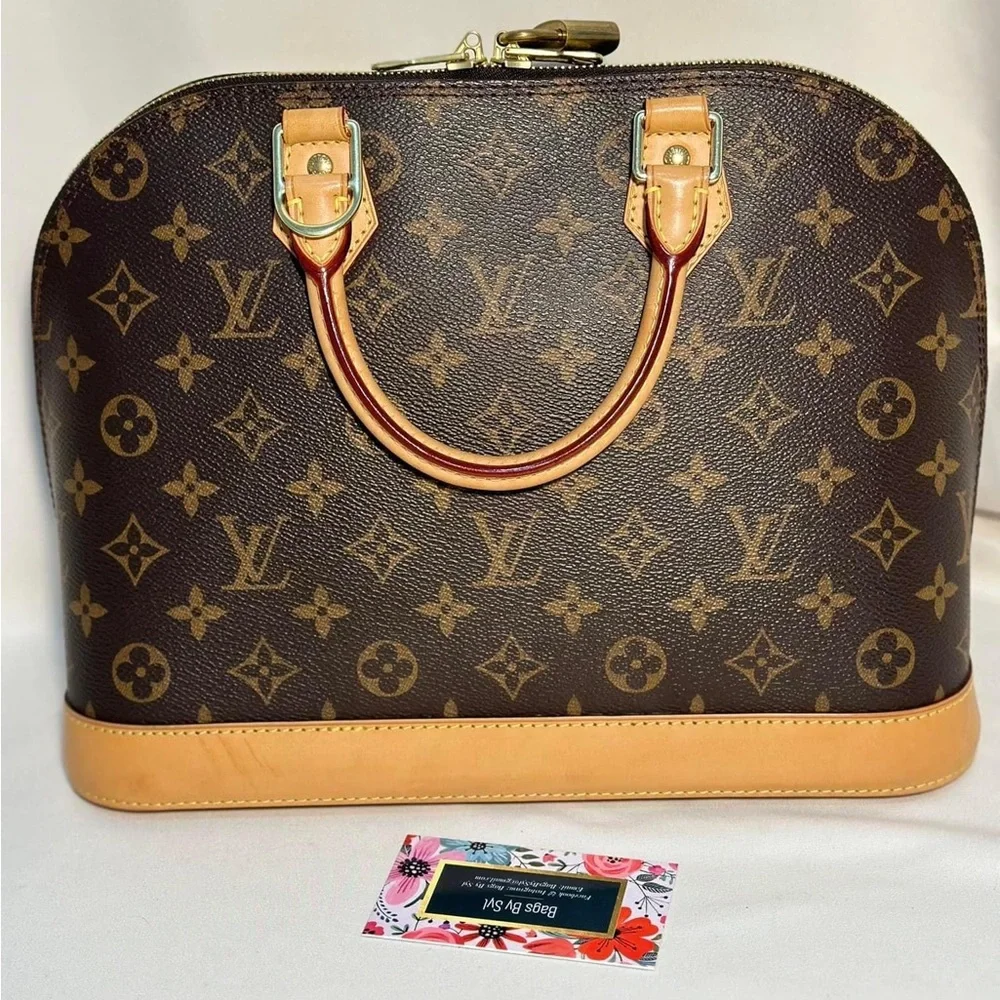 Louis Vuitton Monogram Alma PM - Picture 5 of 11